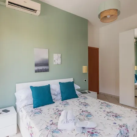 Main Road ソレント