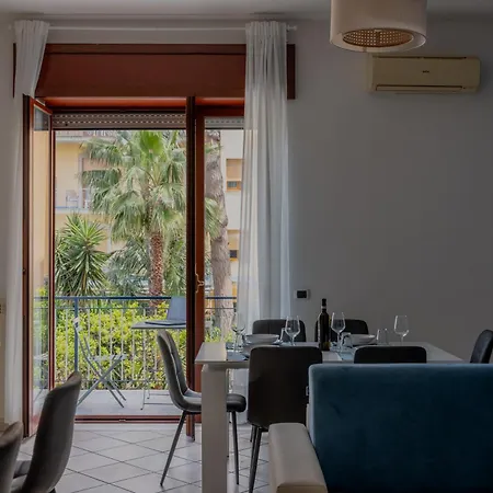 Main Road Holiday home Sorrento