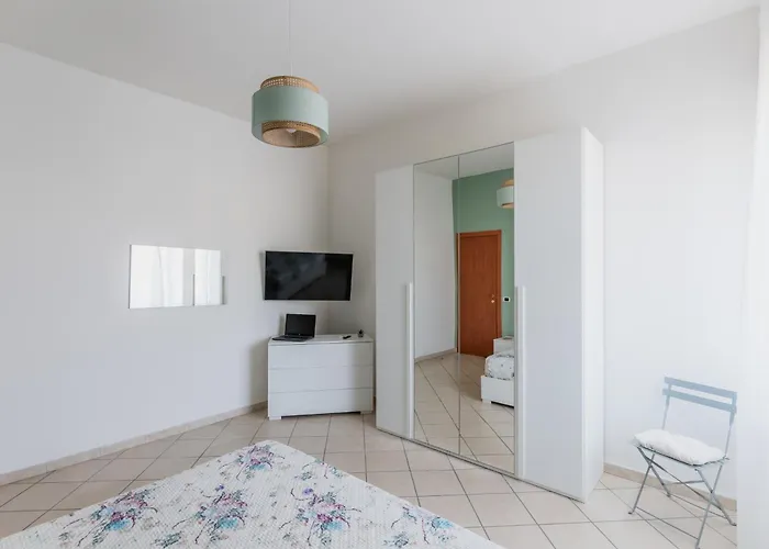 Main Road * Sorrento